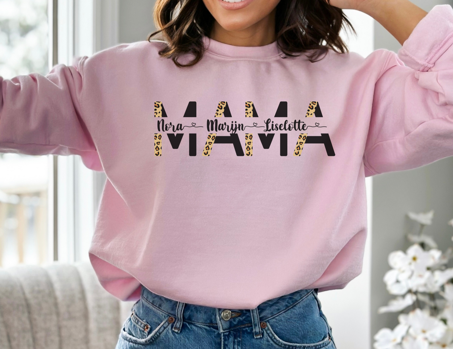 MAMA LEOPARD Sweater met de namen van jouw eigen kinderen